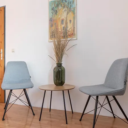 Varbella Apartmán *