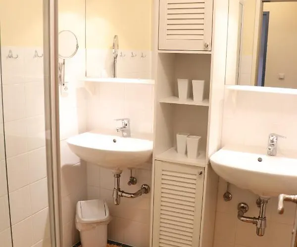 Varbella 아파트 *