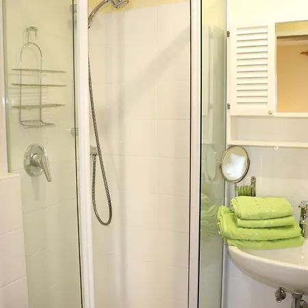 Villa Varbella Apartment